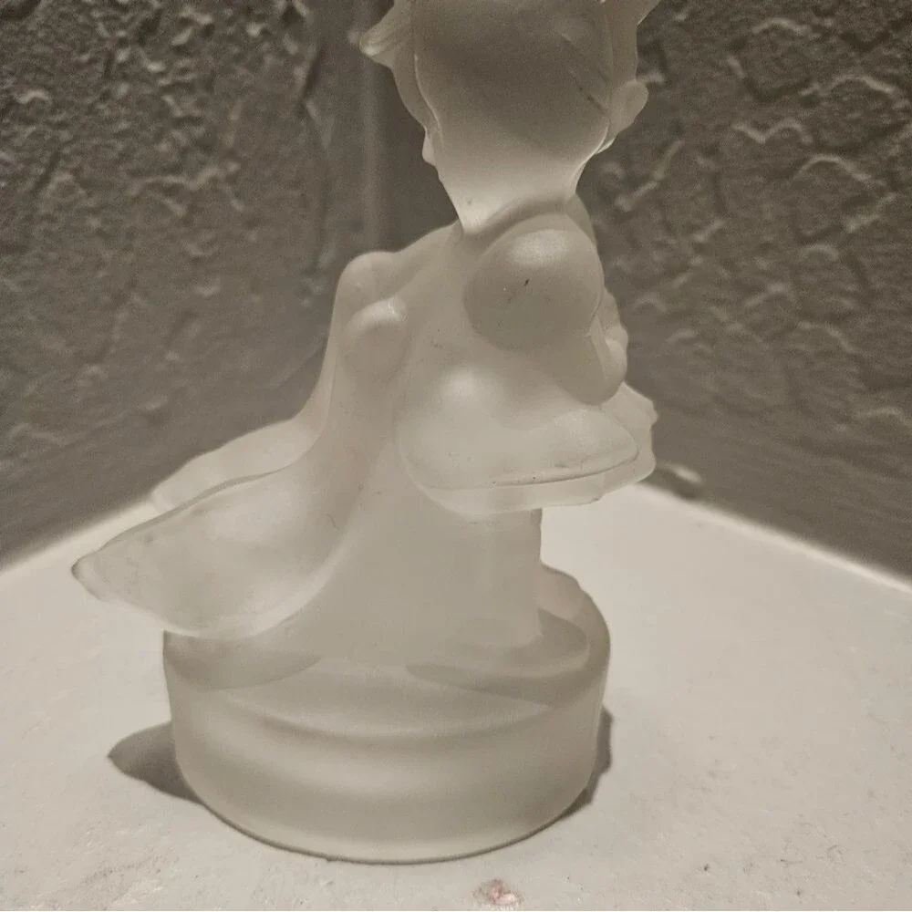L.E. Smith Goose Girl Figurine for Hummel Frosted Glass 6